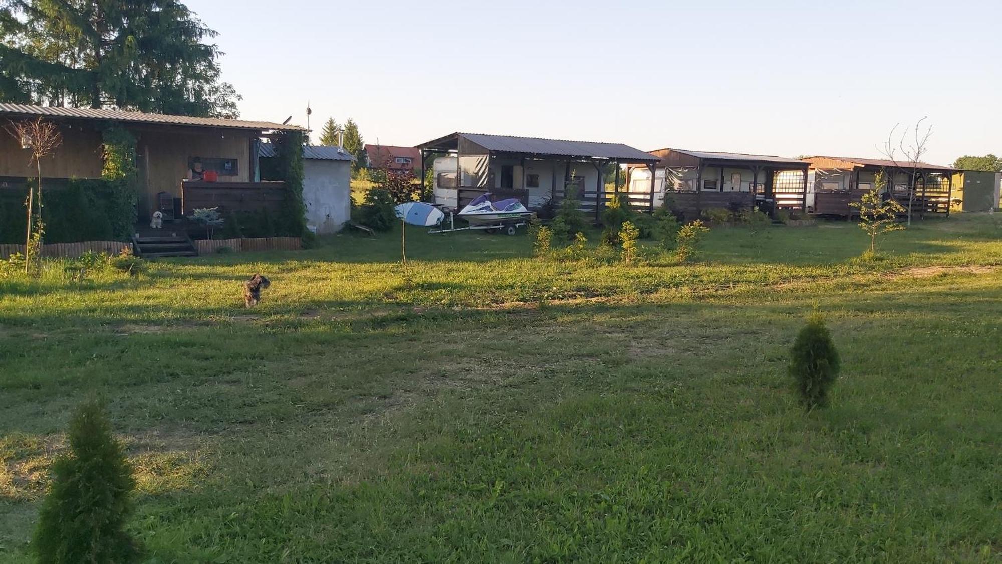 Kemping Pod Topolami Górkło Buitenkant foto